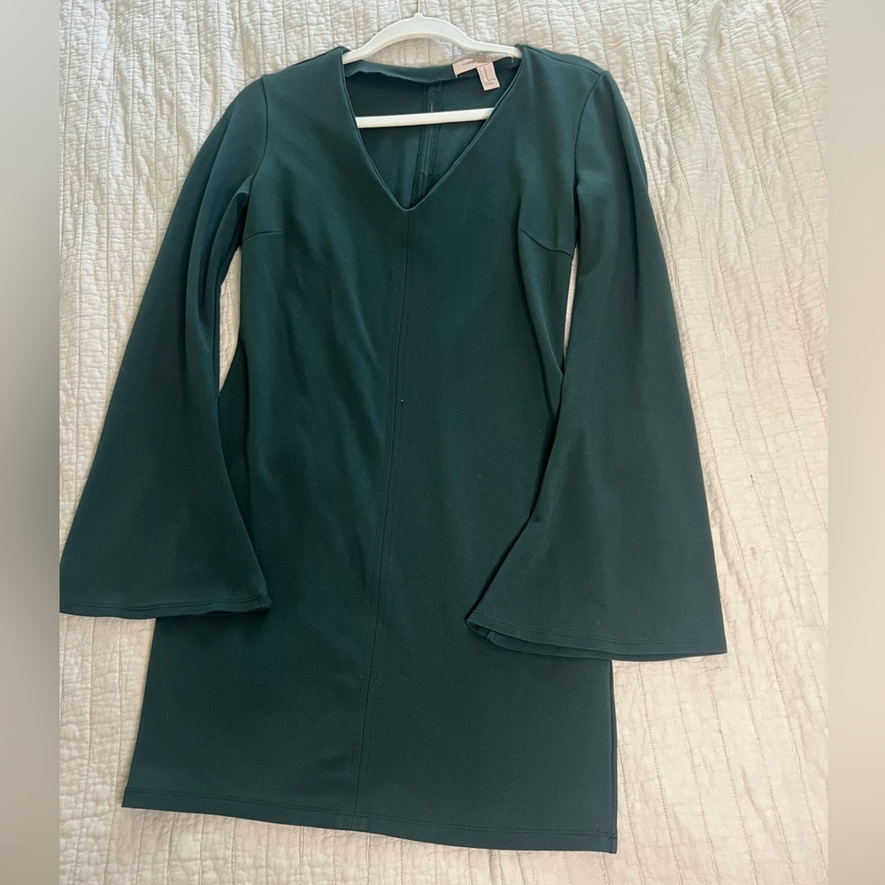 Bell sleeve dress